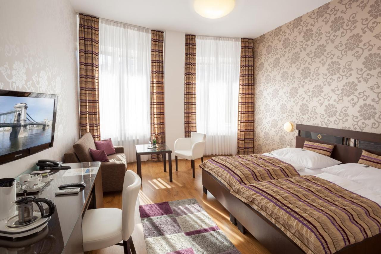 Hotel Trinity Olomouc Ngoại thất bức ảnh